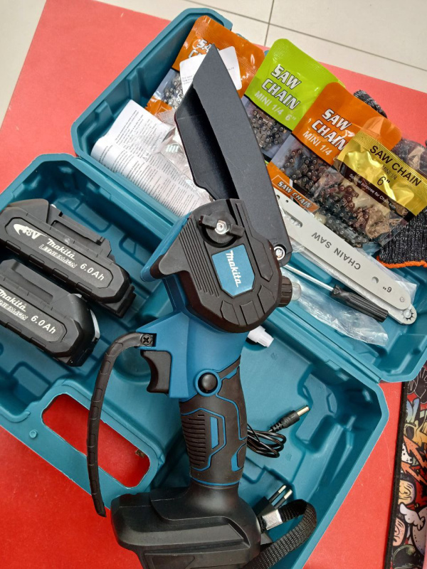 Цепная пила Makita аккумуляторная (реп) 6.0Ah