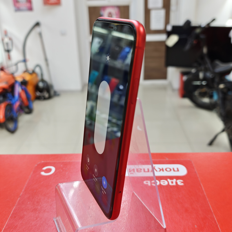 Мобильный телефон Apple iPhone 11