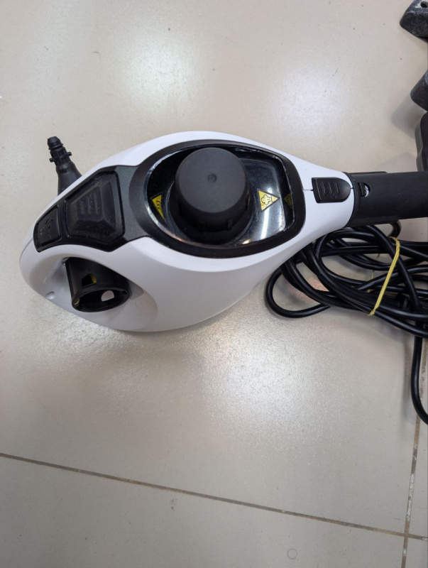 Отпариватель Karcher sc1