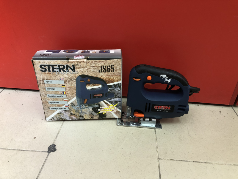 Электролобзик Stern JS65