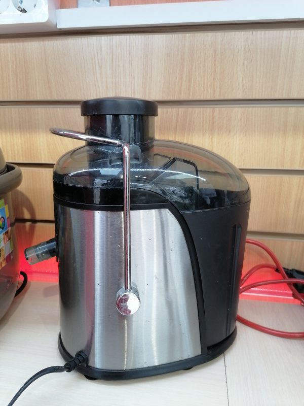 СОКОВЫЖИМАЛКА  Scarlett SC-012