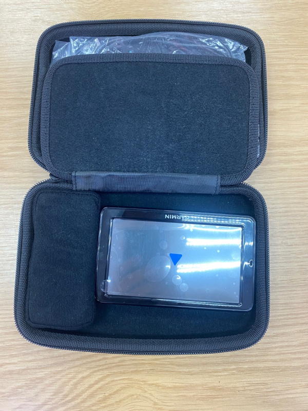 Навигатор Garmin nuvi2595