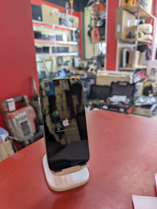 Мобильный телефон Apple iPhone 13 Pro