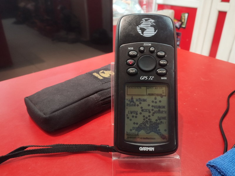 GPS Навигатор Garmin GPS72