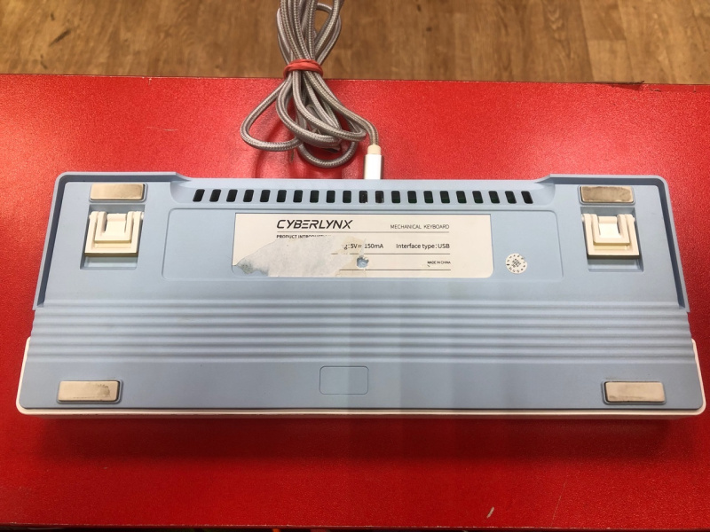 Клавиатура CYBERLYNX Нет Модели