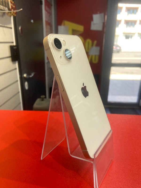 Мобильный телефон Apple iPhone 13