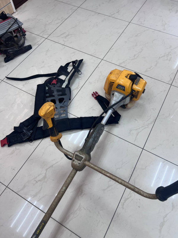 Кусторез Stiga SBC 646 D