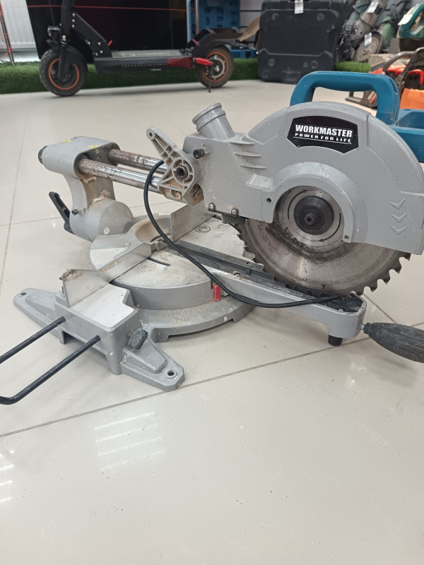 Торцовочная пила Workmaster ПТ-2200/255В