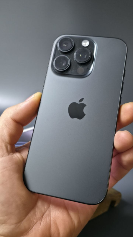 Мобильный телефон Apple iPhone 16 Pro