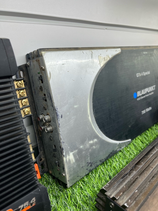 Авто усилитель  1000w