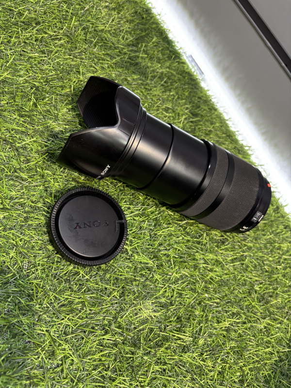 Объектив Sony SAL18200