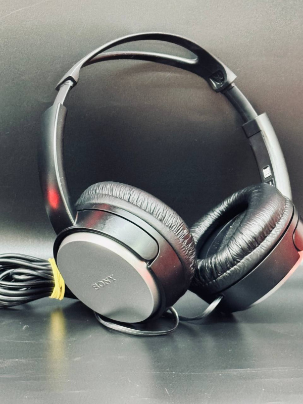 Наушники Sony MDR-XD150