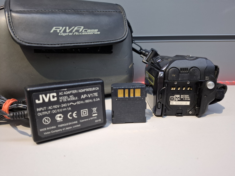 Видеокамера JVC GZ-MG50E