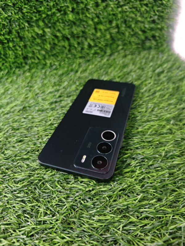 Мобильный телефон Realme C71