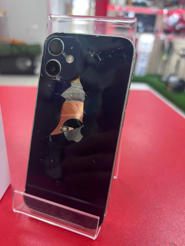 Мобильный телефон Apple iPhone 12 Mini
