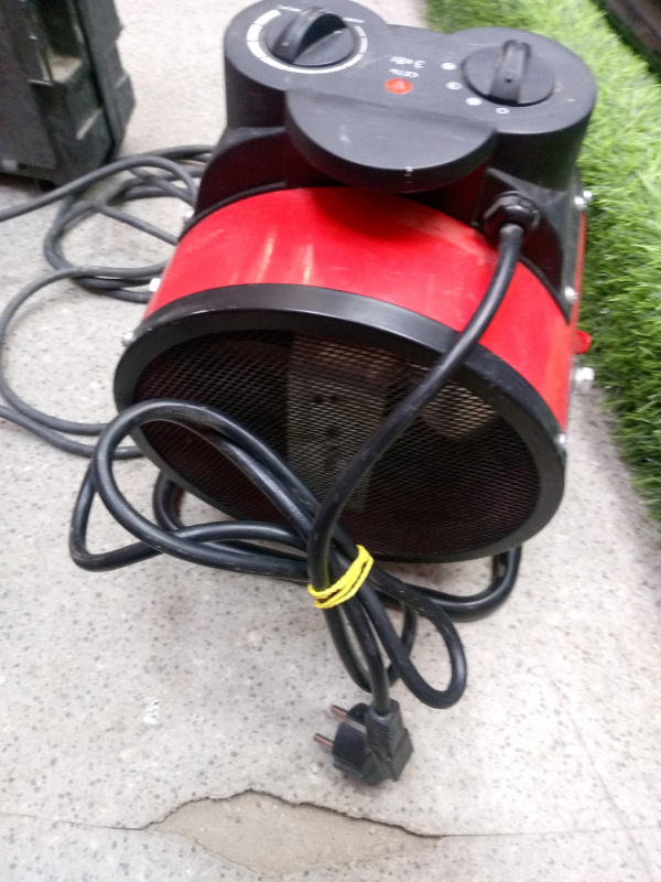 Тепловая пушка Prorab EH 3RA PTC3