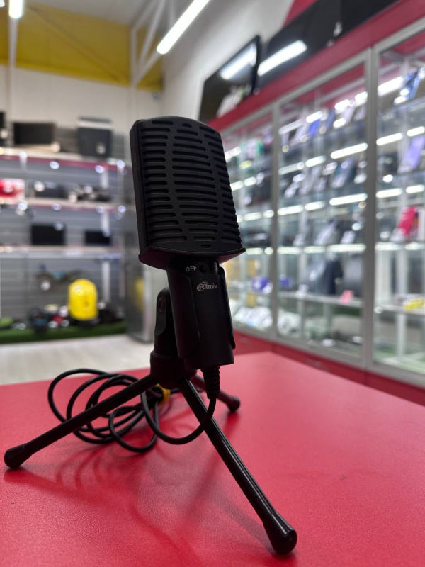 Микрофон Ritmix .