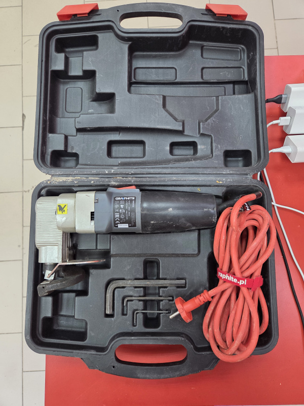 Ножницы по металлу Graphite 59G402