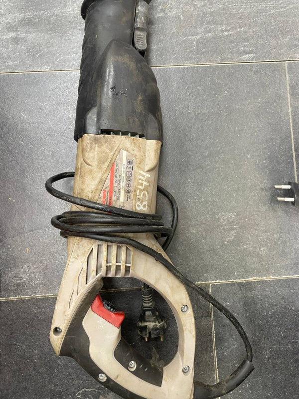 Сабельная пила Crown CT15133