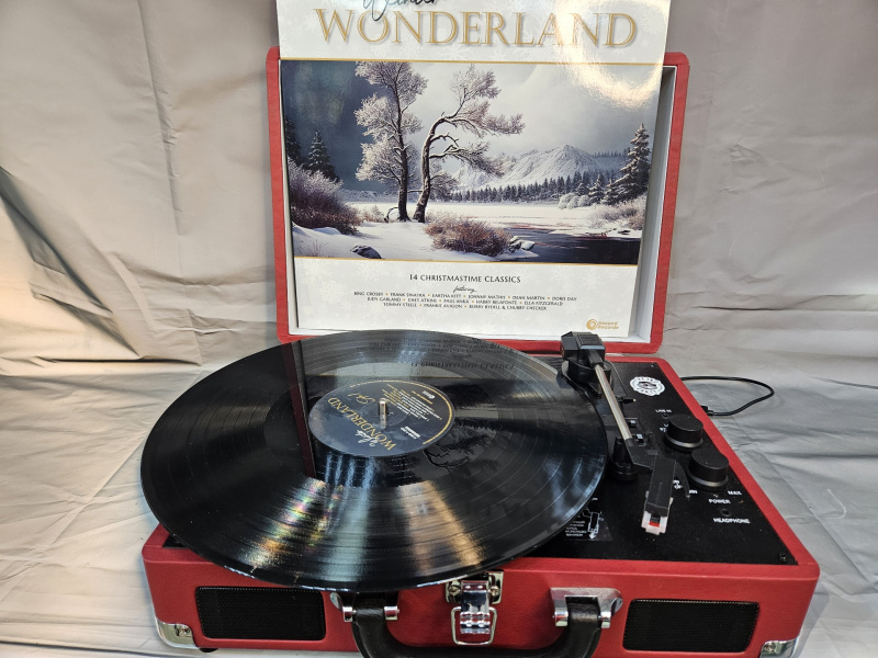 Музыкальный центр Alive  проигрыватель виниловых пластинок Studio