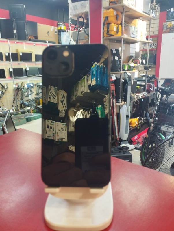 Мобильный телефон Apple iPhone 14