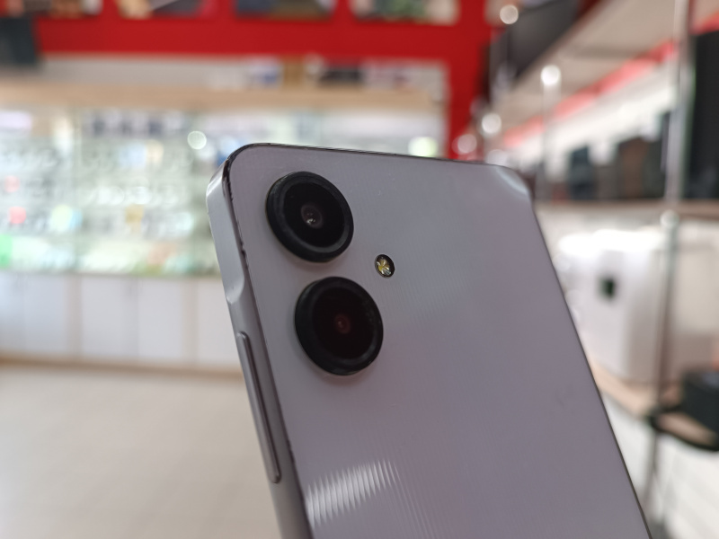 Мобильный телефон Samsung Galaxy A06