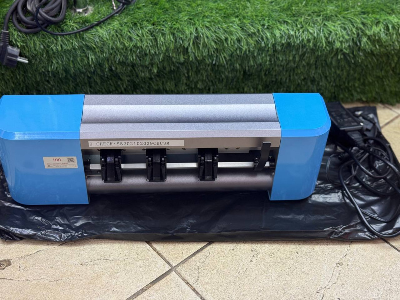 Плоттер  Sunshine SS-890C