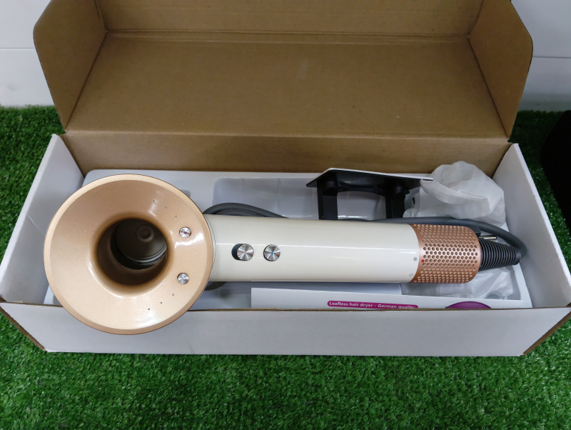 Фен  Dyson Supersonic HD03