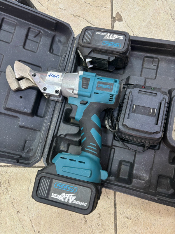 Ножницы по металлу  3е